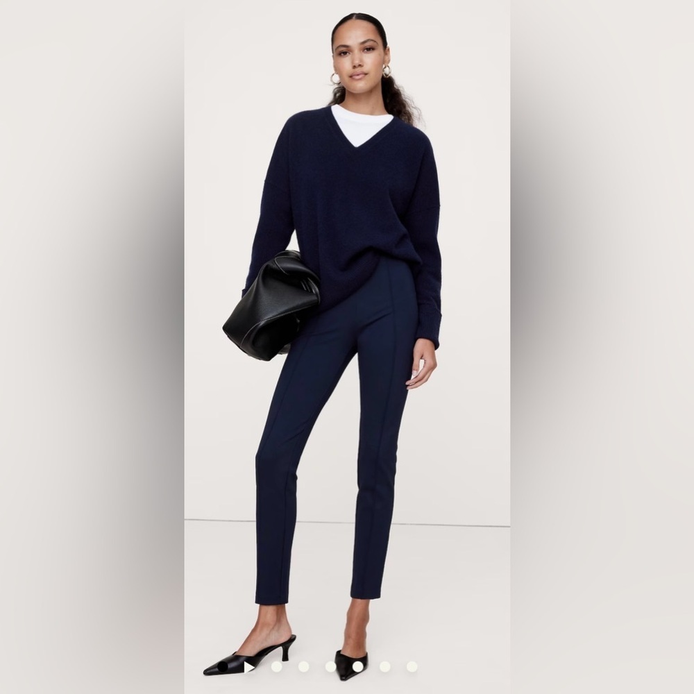 NWT Banana Republic Skinny Everywhere Ponte Pant Navy Size Small